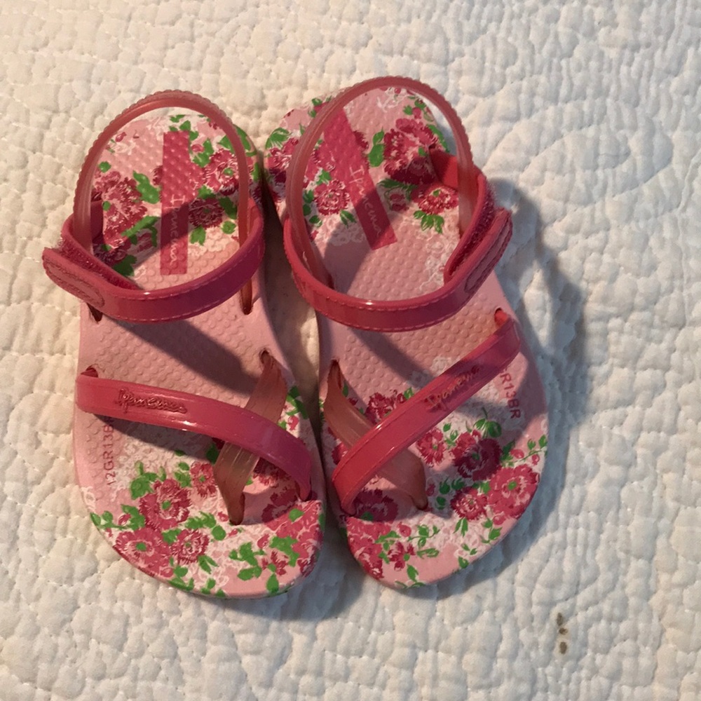 Baby sandals never worn
